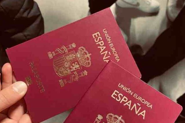 Passport of spain